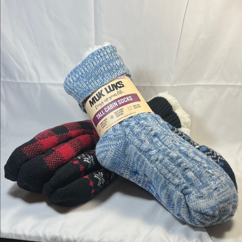 Muk Luks Tall Cabin Socks - Blue Heather
